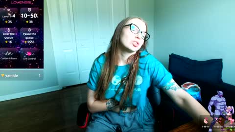 Viktoria online show from February 4, 6:27 pm