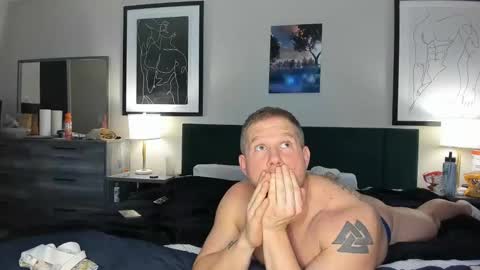 Chris online show from December 18, 1:26 am