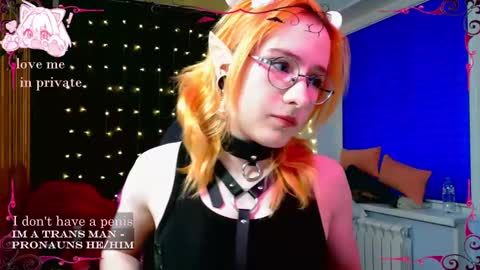 Honelints boyblonde hair AsterMIntfemboybrown hair online show from March 3, 10:28 am