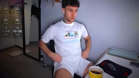 Andrew online show from February 7, 11:36 am