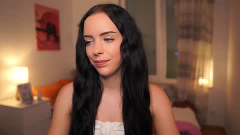 Snapshot of honey__kate chatting on September 30, 6:24 pm Kate online show from September 30, 6:24 pm