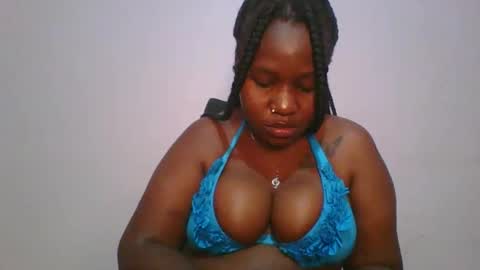 honey_beb online show from November 14, 5:00 pm