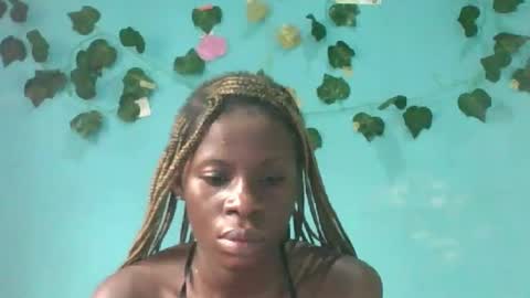 Queen online show from September 25, 8:07 am