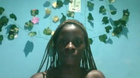 Snapshot of honey_bug2 chatting on September 29, 5:51 pm Queen online show from September 29, 5:51 pm