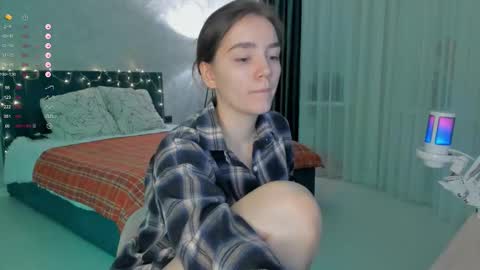 Chantal online show from October 12, 5:01 pm