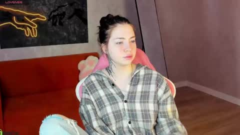 Honey online show from May 9, 1:44 am