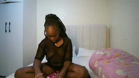 honey drop online show from March 12, 11:27 am