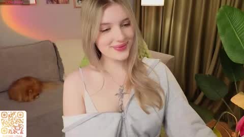 Lina online show from March 10, 3:28 pm