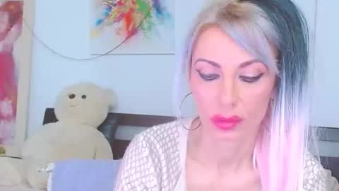 honey_lara online show from March 15, 8:26 pm