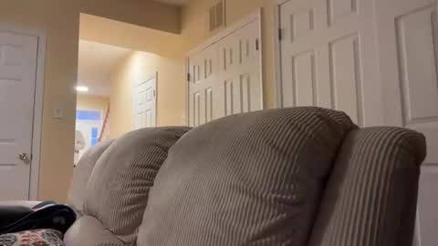 Snapshot of honey_man14 chatting on January 18, 12:26 pm honey_man14 online show from January 18, 12:26 pm