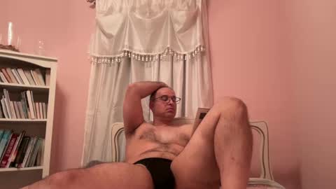 Snapshot of honey_man14 chatting on September 24, 10:02 pm honey_man14 online show from September 24, 10:02 pm