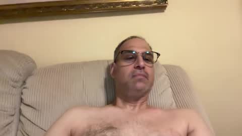 Snapshot of honey_man14 chatting on September 27, 12:10 pm honey_man14 online show from September 27, 12:10 pm
