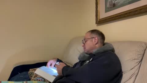 Snapshot of honey_man14 chatting on November 25, 2:33 am honey_man14 online show from November 25, 2:33 am