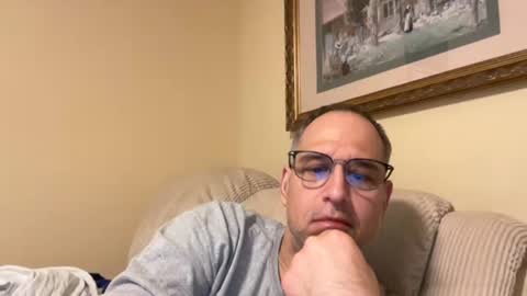 Snapshot of honey_man14 chatting on December 4, 4:55 am honey_man14 online show from December 4, 4:55 am