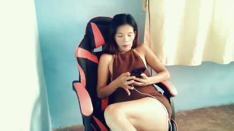 honey_mollyxx online show from March 3, 11:43 pm