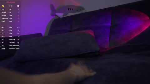 Snapshot of honey_pixie chatting on February 5, 6:15 pm honey_pixie online show from February 5, 6:15 pm