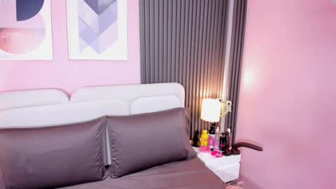 honey_sofii_ online show from October 17, 11:24 am