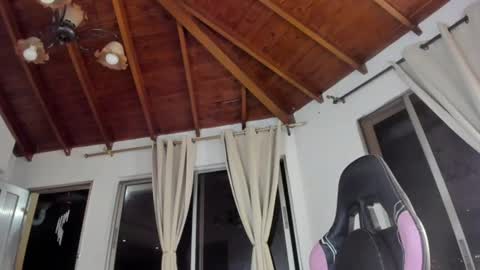 Isabella  online show from July 12, 4:14 am