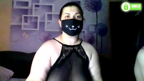 Alexa and Oscar online show from January 9, 9:38 pm