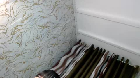 honey_swellens online show from March 13, 3:51 pm