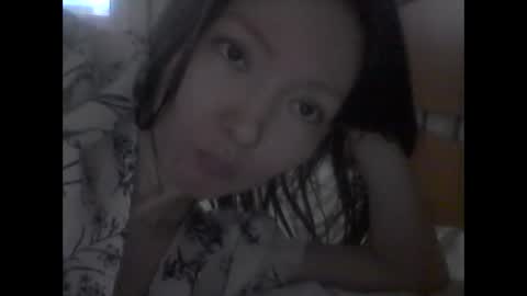 Snapshot of honey_yuzu chatting on November 10, 4:33 am honey_yuzu online show from November 10, 4:33 am