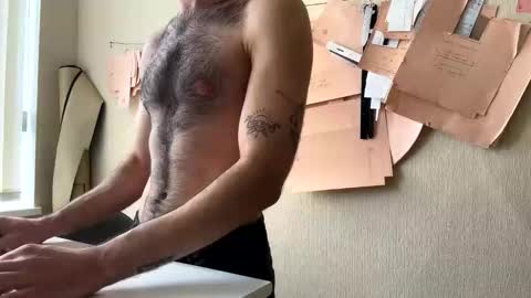 honeyandkiss online show from May 10, 8:52 am