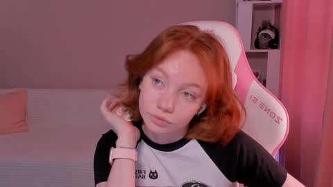 honeyautumn online show from February 6, 6:29 am