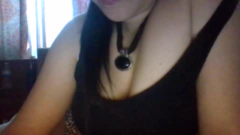 Honeybeebb online show from May 5, 4:26 pm