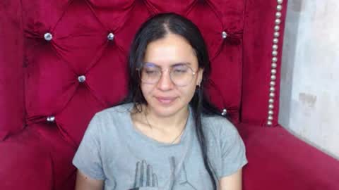 Emily online show from December 18, 2:45 pm