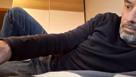 Snapshot of honeydaddyforyou chatting on November 12, 4:40 pm honeydaddyforyou online show from November 12, 4:40 pm