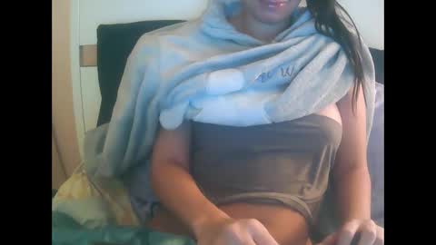 Sensimilla online show from February 4, 8:14 pm