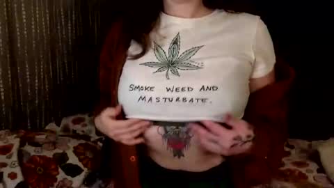 Snapshot of honeymagicxo chatting on November 3, 9:48 pm honeymagicxo online show from November 3, 9:48 pm