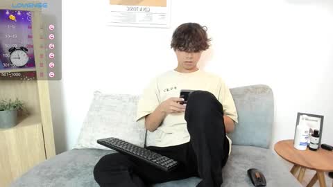 honeymoon_sariel online show from September 18, 7:49 pm