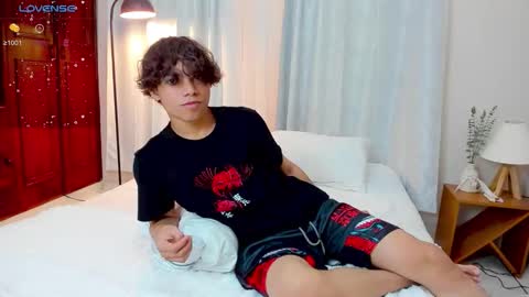 honeymoon_sariel online show from October 9, 2:04 pm