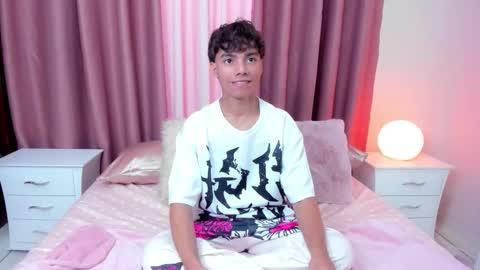 honeymoon_sariel online show from October 19, 7:47 pm