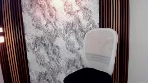 honeymoon_sariel online show from May 7, 1:49 pm