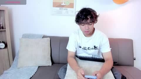 Snapshot of honeymoon_sariel chatting on June 19, 1:26 pm honeymoon_sariel online show from June 19, 1:26 pm