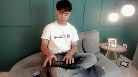 Snapshot of honeymoon_sariel chatting on July 26, 1:29 pm honeymoon_sariel online show from July 26, 1:29 pm
