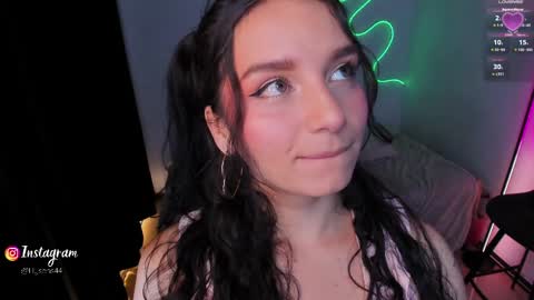       online show from May 5, 11:35 pm