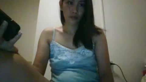 Snapshot of honeytarte chatting on April 11, 3:49 pm honeytarte online show from April 11, 3:49 pm