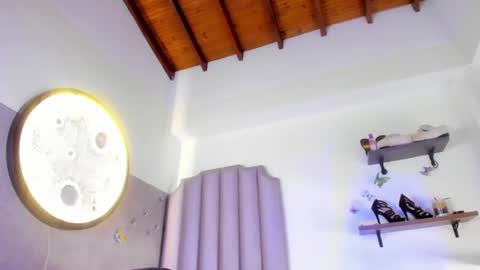 Snapshot of honnyy_23 chatting on July 10, 9:17 pm honnyy_23 online show from July 10, 9:17 pm
