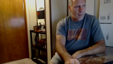 Jayson online show from September 21, 1:24 pm