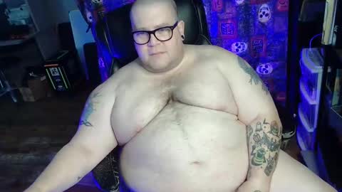 Snapshot of hoosierdaddyxl chatting on November 5, 6:52 pm Sir online show from November 5, 6:52 pm