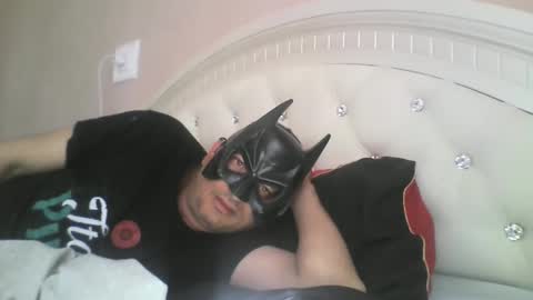 Snapshot of hootloove69 chatting on May 4, 12:12 pm hootloove69 online show from May 4, 12:12 pm