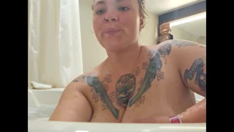 Snapshot of horneygirl88ddd chatting on September 28, 8:14 pm horneygirl88ddd online show from September 28, 8:14 pm