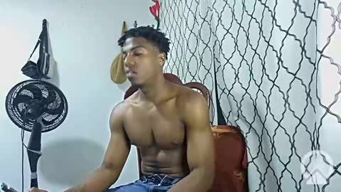 sugarbaby online show from March 10, 12:40 am