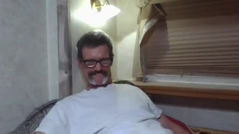 joey online show from May 3, 10:54 am