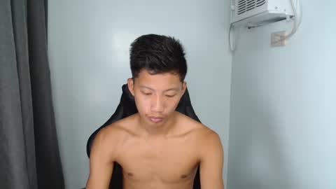 Snapshot of horny_asianmoreno chatting on September 10, 2:44 am ROGER online show from September 10, 2:44 am
