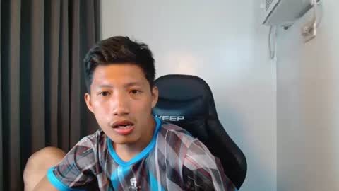 Snapshot of horny_asianmoreno chatting on September 22, 9:17 pm ROGER online show from September 22, 9:17 pm
