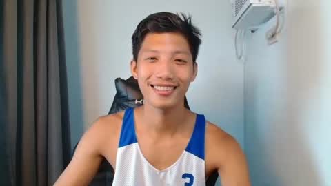 Snapshot of horny_asianmoreno chatting on September 28, 11:04 am ROGER online show from September 28, 11:04 am
